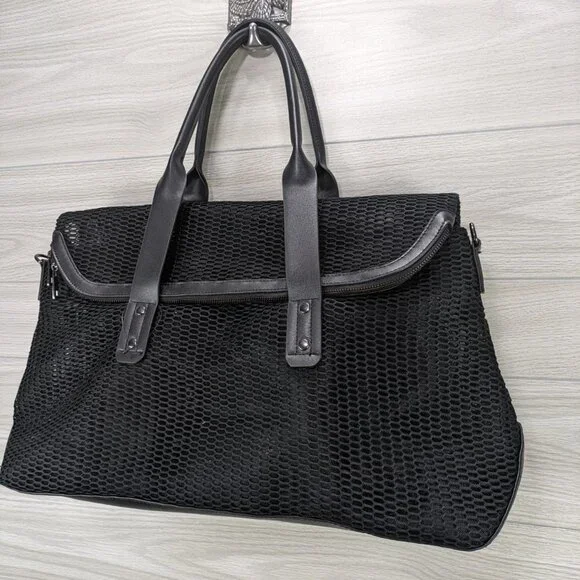 Fabletics Mesh The Grip Tote gym bag - Picture 5 of 12